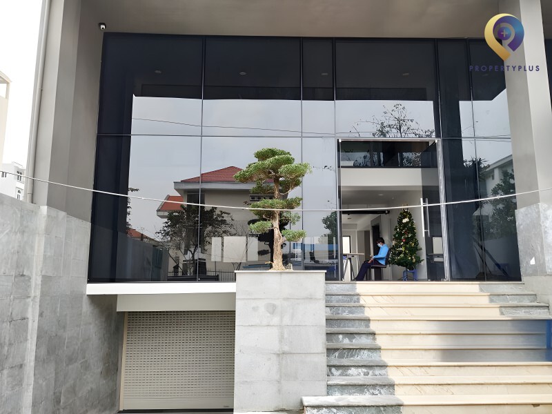 iTechBlack Building
